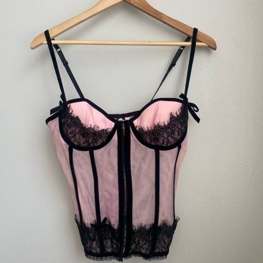 Victoria's secret sexy little things Mesh Pink / black lace corset